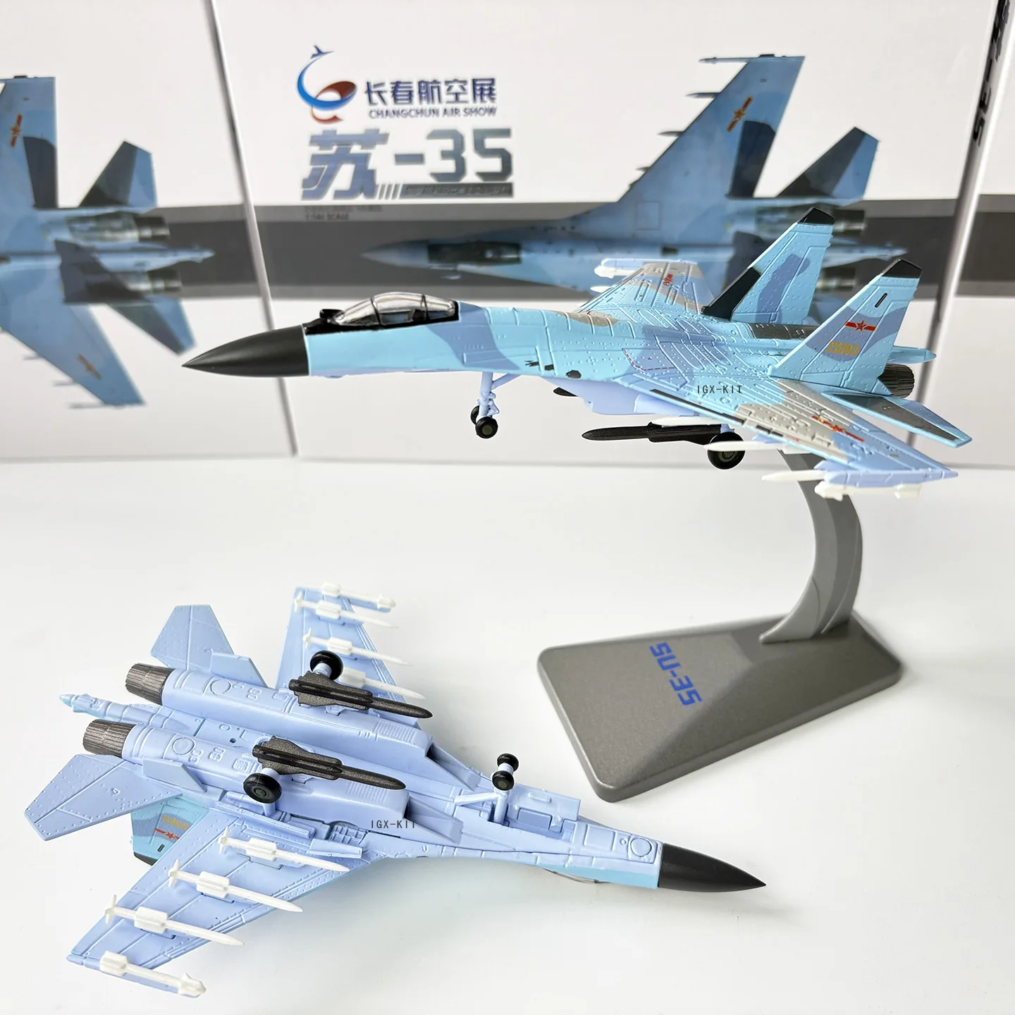1/144 Scale Chinese Air Force Su35 Fighter Model SU-35 Super Flanker Metal Finished Military Plane Model Collection Ornament
1/144 Scale Chinese Air Force Su35 Fighter Model SU-35 Super Flanker Metal Finished Military Plane Model Collection Ornament
