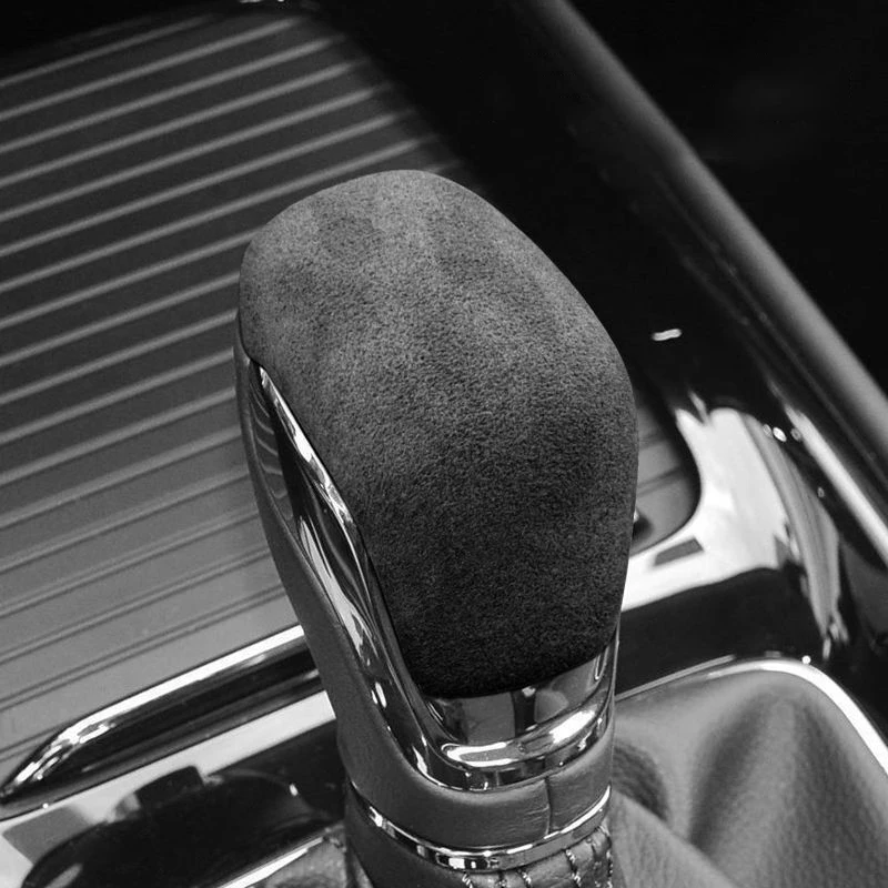 Suede Leather Gear Shift Knob Cover Stick Head Interior Trim For ROEWE CLEVER RX3 RX5 360 i6 i5 Car Accessories Auto
Suede Leather Gear Shift Knob Cover Stick Head Interior Trim For ROEWE CLEVER RX3 RX5 360 i6 i5 Car Accessories Auto