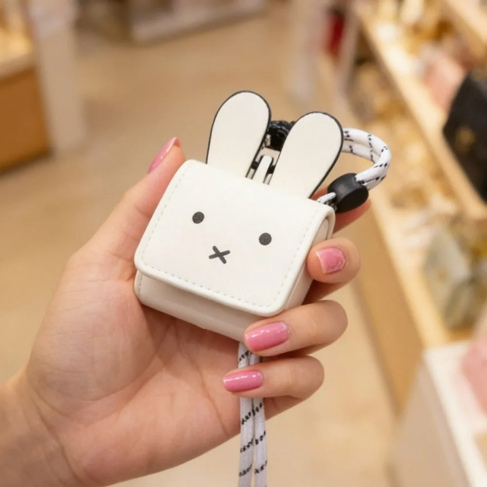 Miffy Cartoon Mini Earphone Bag Cute Kawaii Ornament Pendant Bag Storage Desktop Decor Portable Travel Accessory Holiday Gift
Miffy Cartoon Mini Earphone Bag Cute Kawaii Ornament Pendant Bag Storage Desktop Decor Portable Travel Accessory Holiday Gift