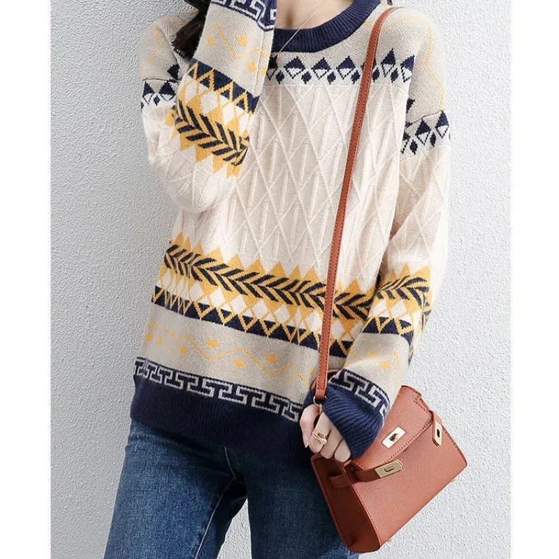 Autumn Winter New Round Neck Long Sleeve Fashion Sweater Women High Street Casual Printing Pullovers Elegant Warm All-match Tops
Autumn Winter New Round Neck Long Sleeve Fashion Sweater Women High Street Casual Printing Pullovers Elegant Warm All-match Tops