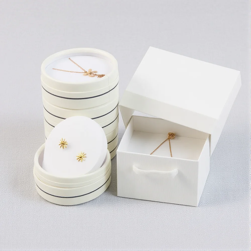 Wholesale Circular Jewelry Packaging Box Minimalist White Thick Paper Ring Earrings Necklace Pendant Storage Jewelry Gift Box
Wholesale Circular Jewelry Packaging Box Minimalist White Thick Paper Ring Earrings Necklace Pendant Storage Jewelry Gift Box