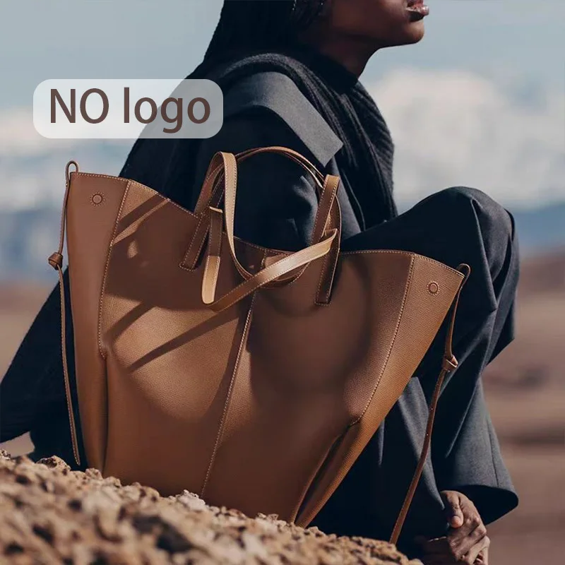 Elegant French Style Shoulder Bag Luxury Niche Trendy Litchi Grain Handbag Versatile Crossbody Tote Bag for Women(NO LOGO)
Elegant French Style Shoulder Bag Luxury Niche Trendy Litchi Grain Handbag Versatile Crossbody Tote Bag for Women(NO LOGO)