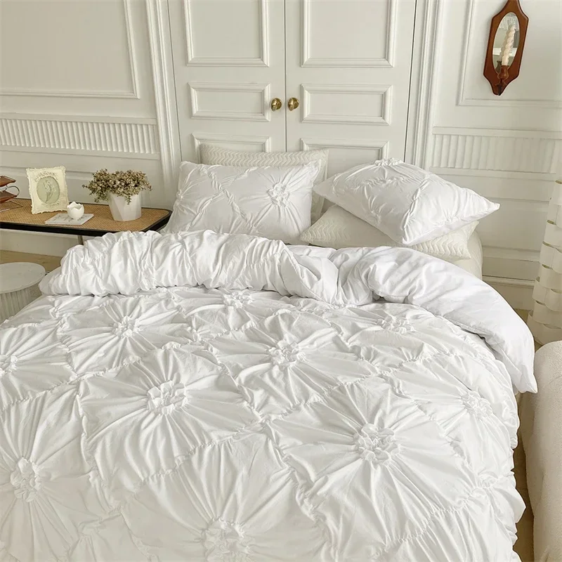High End Three-dimensional Pinch Pleated Duvet Cover Set Queen Solid Color Single Double Bedding Set Quilt Cover and Pillowcase
High End Three-dimensional Pinch Pleated Duvet Cover Set Queen Solid Color Single Double Bedding Set Quilt Cover and Pillowcase