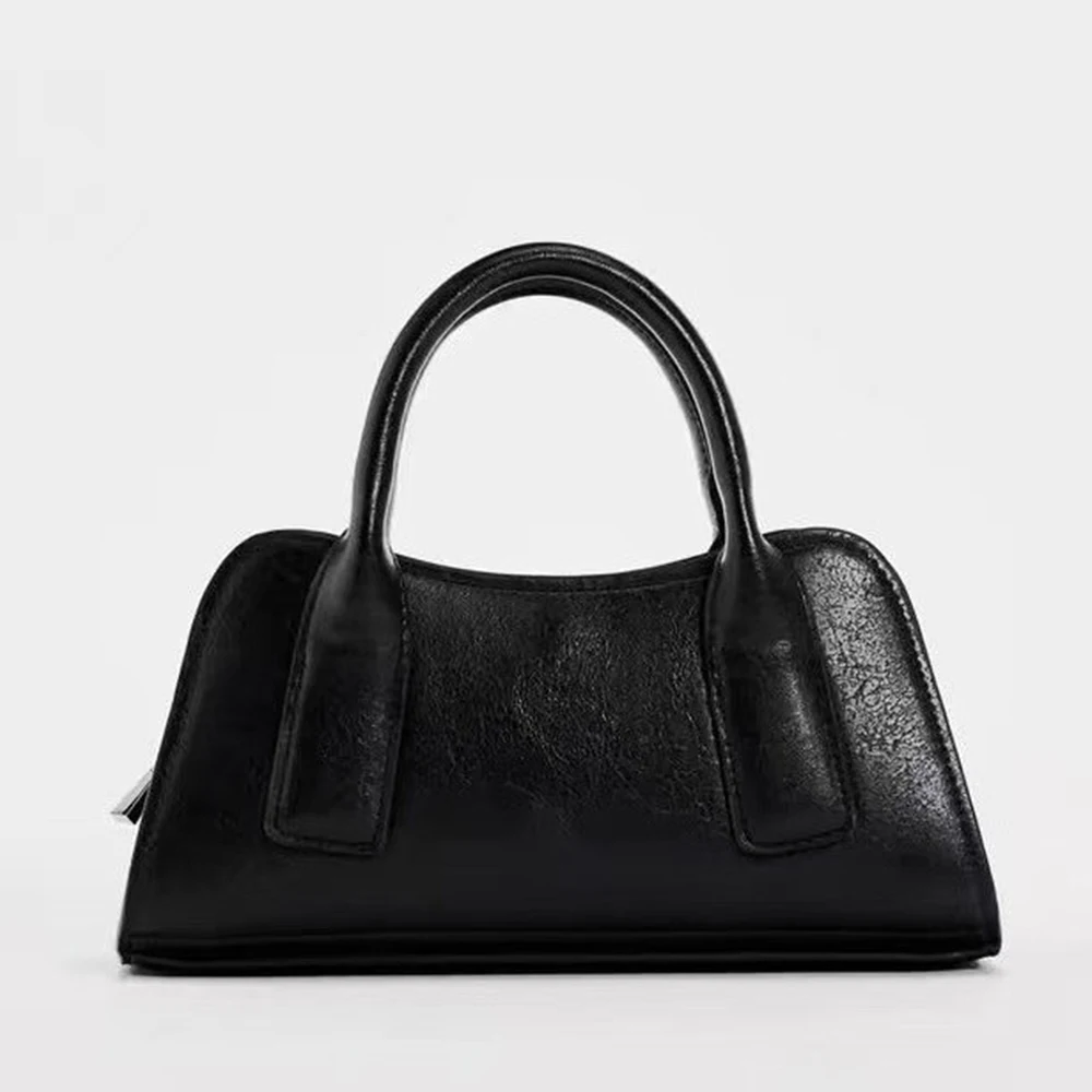 Mini Black Women Handbags Casual PU Leather Shoulder Crossbody Bag Tote Bags for Women 2025 Clutch Small Chains Phone Flap NEW
Mini Black Women Handbags Casual PU Leather Shoulder Crossbody Bag Tote Bags for Women 2025 Clutch Small Chains Phone Flap NEW