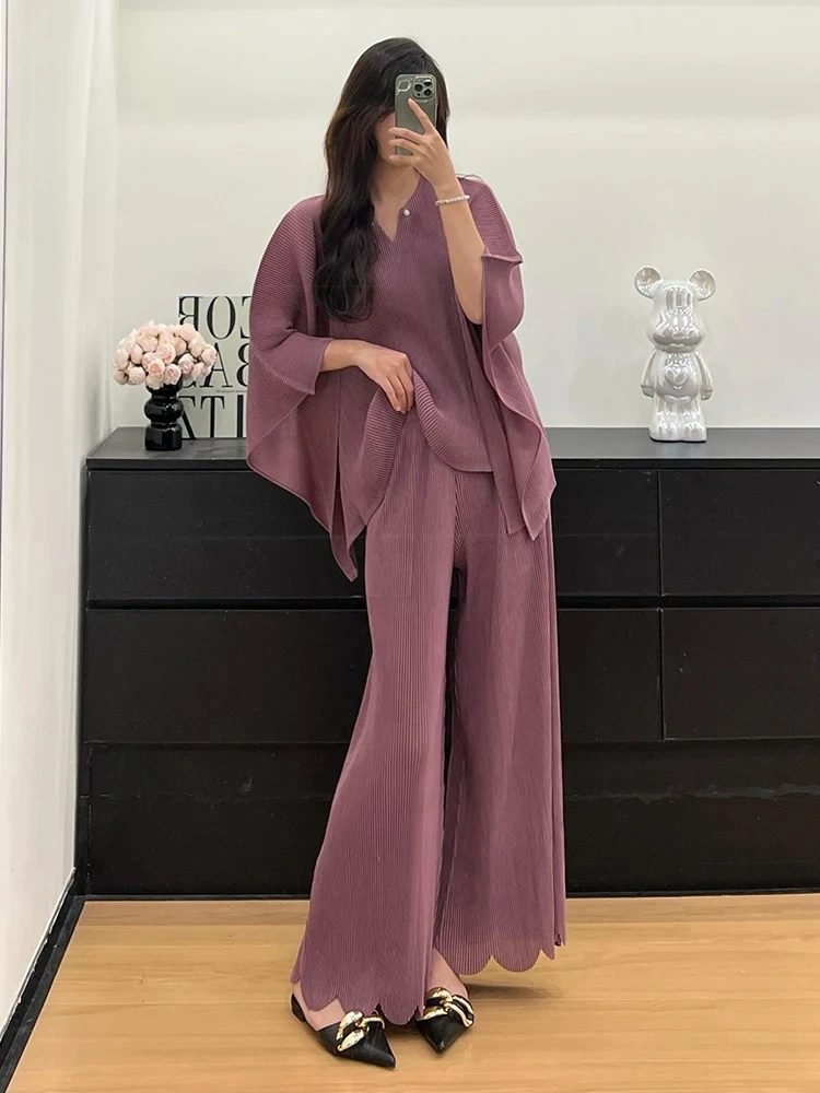Solid Colour Half Sleeve Design Loose Pleated Women's 2025 Summer New Casual Pullover and Wide Leg Elastic Pants Two Piece Set
Solid Colour Half Sleeve Design Loose Pleated Women's 2025 Summer New Casual Pullover and Wide Leg Elastic Pants Two Piece Set