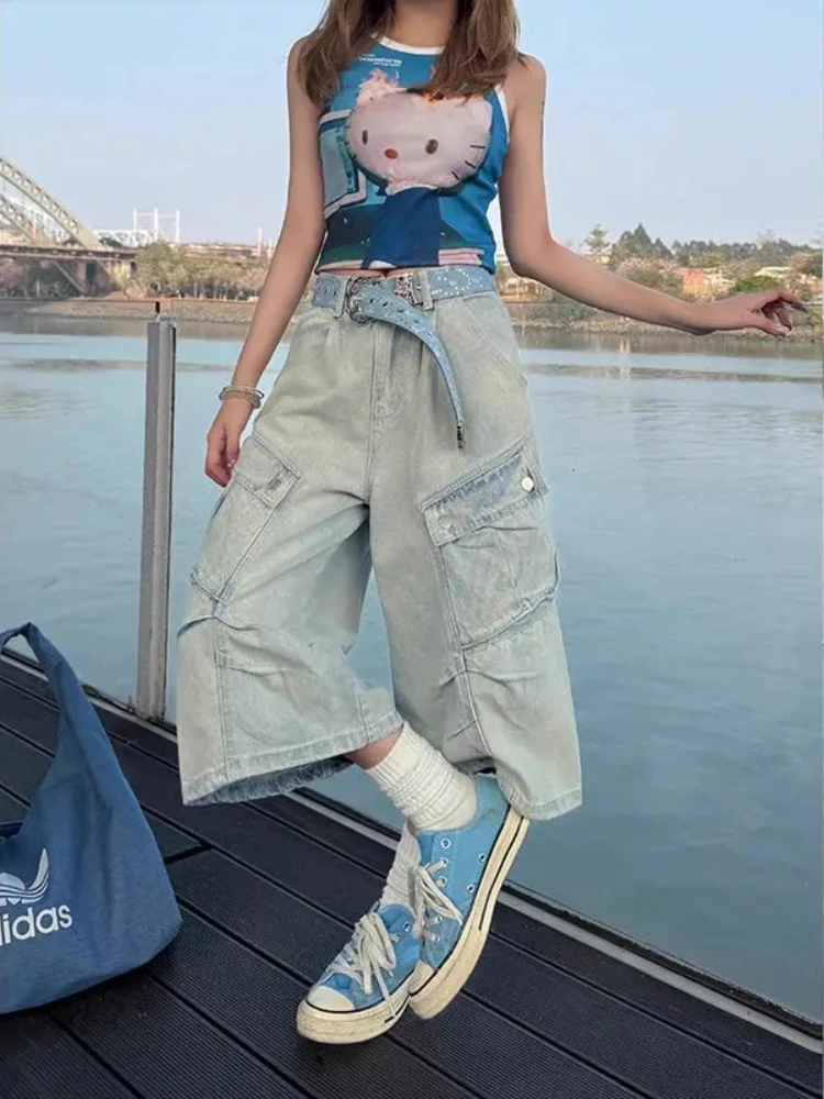 HOUZHOU Vintage Washed Women Cargo Jeans Pocket Wide Leg American Style Denim Pants Baggy High Waist Casual Streetwear Summer
HOUZHOU Vintage Washed Women Cargo Jeans Pocket Wide Leg American Style Denim Pants Baggy High Waist Casual Streetwear Summer