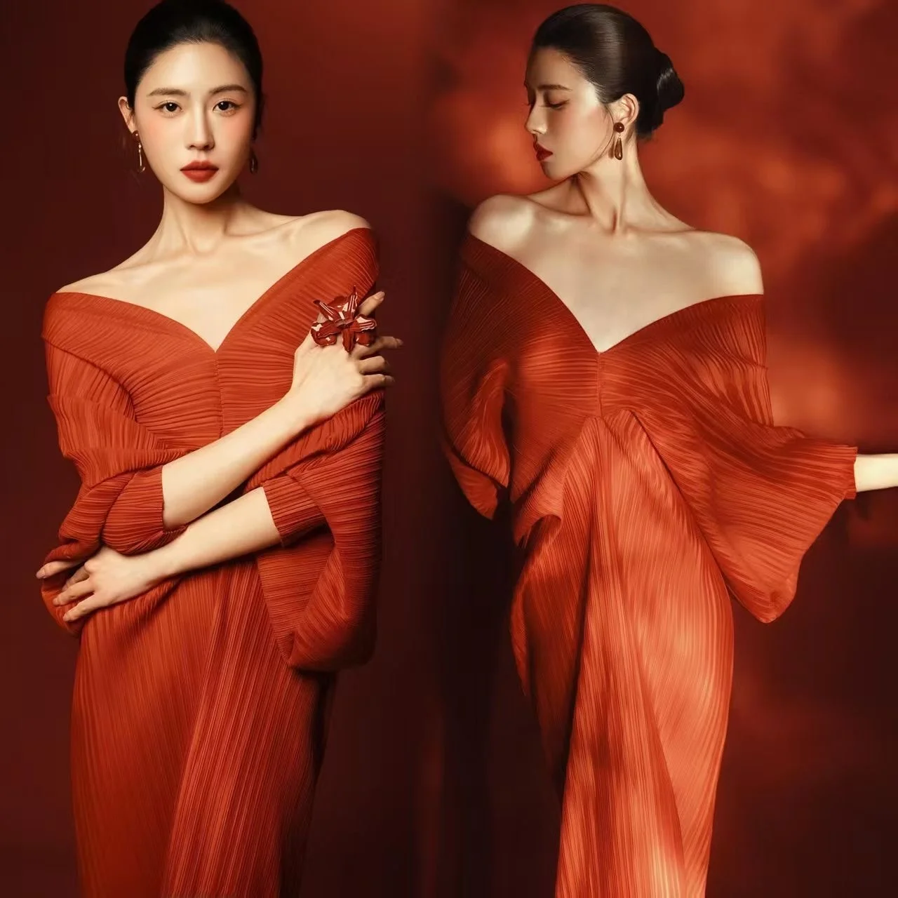 Chinese Vintage V-Neck Zen Style Long Dress Wedding Morning Robe Engagement Toasting Costume Studio Photography Shoot Female
Chinese Vintage V-Neck Zen Style Long Dress Wedding Morning Robe Engagement Toasting Costume Studio Photography Shoot Female