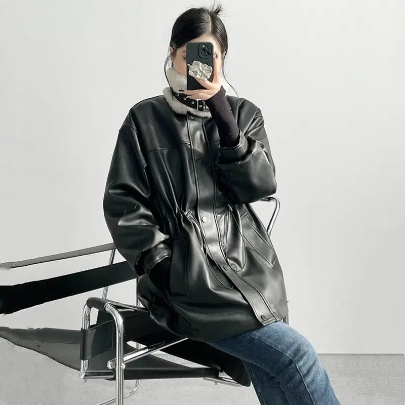 Faux Fur Lined PU Leather Jacket Women 2025 Tapered Waist Slim Fit Winter Long Coat Warm Plush Motorcycle Jacket
Faux Fur Lined PU Leather Jacket Women 2025 Tapered Waist Slim Fit Winter Long Coat Warm Plush Motorcycle Jacket