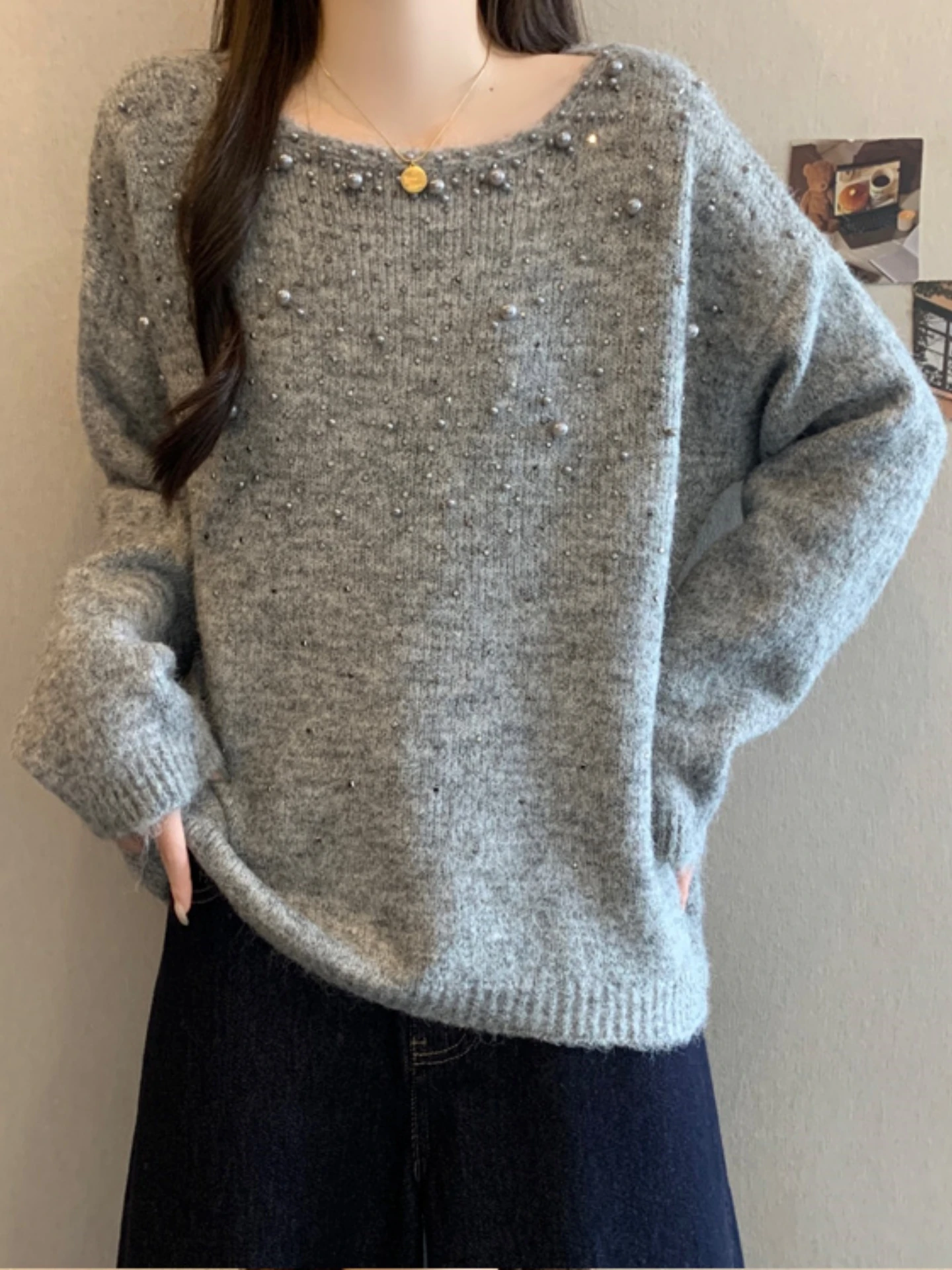Heavy Embellished Diamond Knitted Sweater Women's Spring Autumn plus Size Slimming Beautiful Base Layer Top Korean Style
Heavy Embellished Diamond Knitted Sweater Women's Spring Autumn plus Size Slimming Beautiful Base Layer Top Korean Style