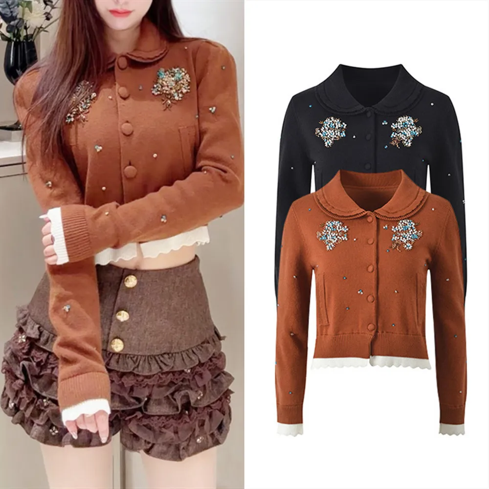 Elegant Short Knitted Knitwear Heavy Embellished Long Sleeve Doll Collar Cardigan Women's Fashion Outerwear Commute Style
Elegant Short Knitted Knitwear Heavy Embellished Long Sleeve Doll Collar Cardigan Women's Fashion Outerwear Commute Style