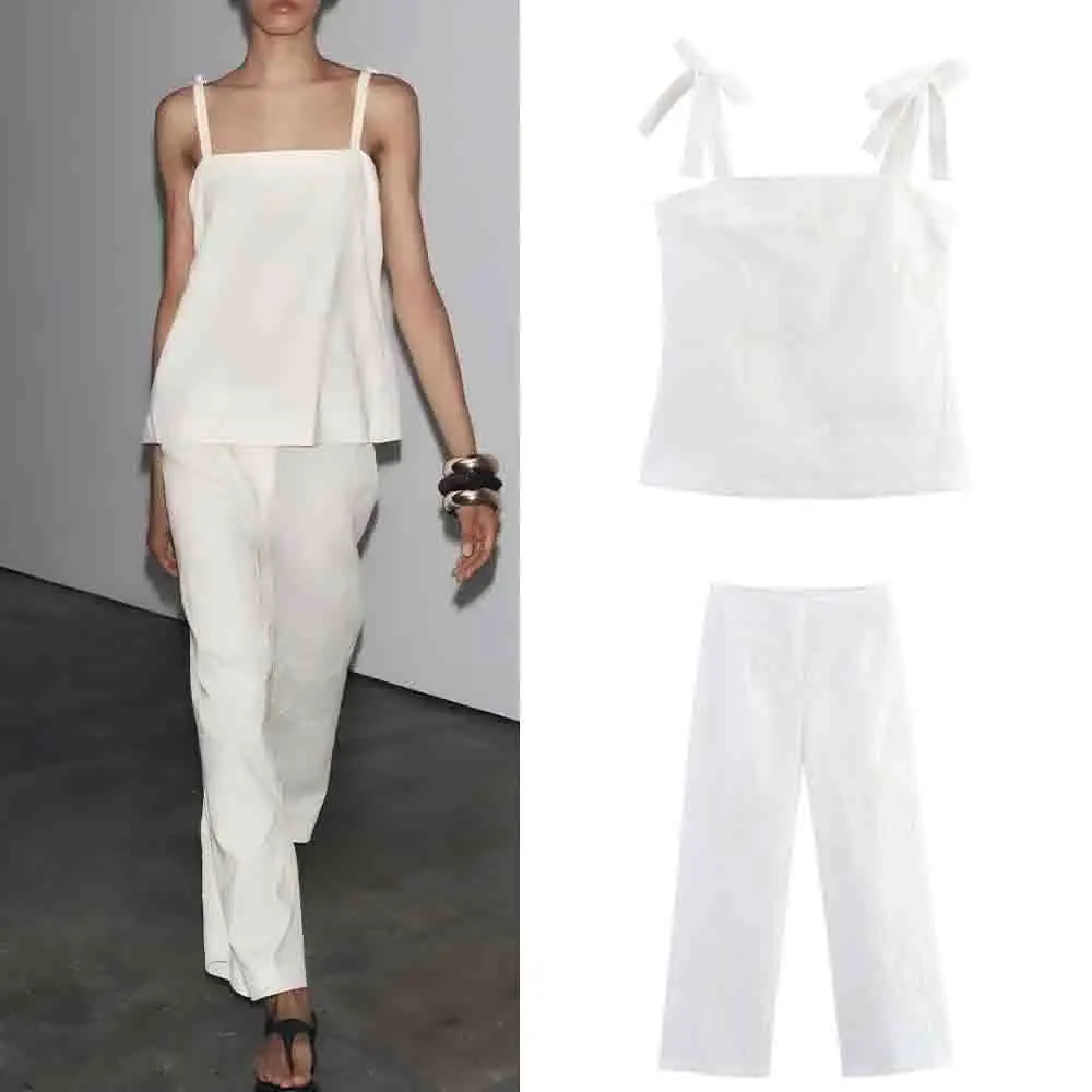 Women's new fashion floral embroidery decoration sleeveless Lace up top retro Backless women's vest chic top+Pants suit
Women's new fashion floral embroidery decoration sleeveless Lace up top retro Backless women's vest chic top+Pants suit