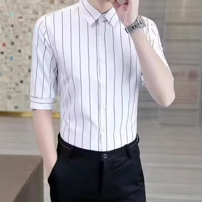 Summer New Fashion Men's Casual Business Trendy Half Sleeve Turn-down Collar Single-breasted Striped Shirts Male Clothes Tops
Summer New Fashion Men's Casual Business Trendy Half Sleeve Turn-down Collar Single-breasted Striped Shirts Male Clothes Tops