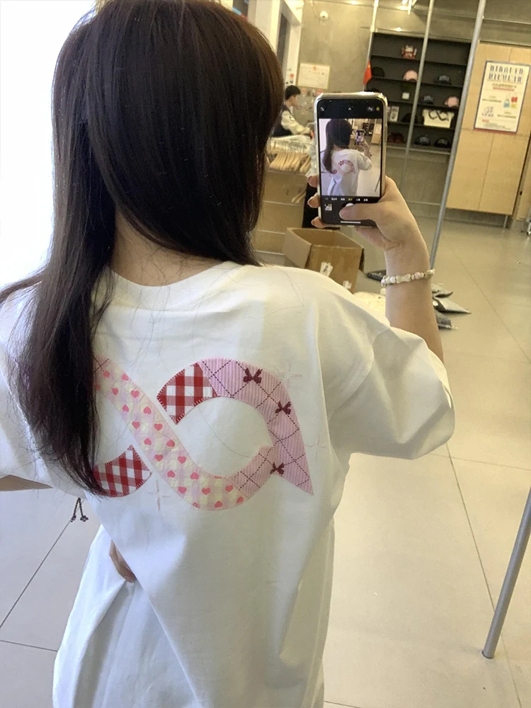 Свободная футболка с цветочной вышивкой ort Sve, женская летняя новая повседневная хлопковая круглая футболка с узлом
Свободная футболка с цветочной вышивкой ort Sve, женская летняя новая повседневная хлопковая круглая футболка с узлом