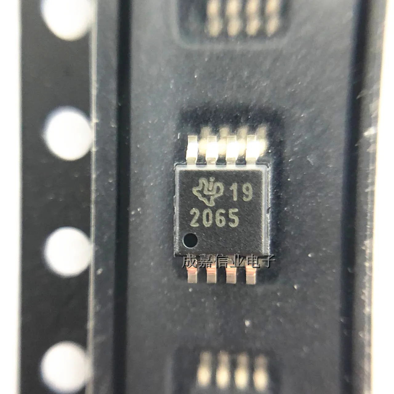 10 шт./партия TPS2065DGNR MSOP-8 MARKING;2065 выключатель питания ICs-распределение питания Sngl 1A Crnt-Lit Pwr-Dstibtn переключатели
10 шт./партия TPS2065DGNR MSOP-8 MARKING;2065 выключатель питания ICs-распределение питания Sngl 1A Crnt-Lit Pwr-Dstibtn переключатели