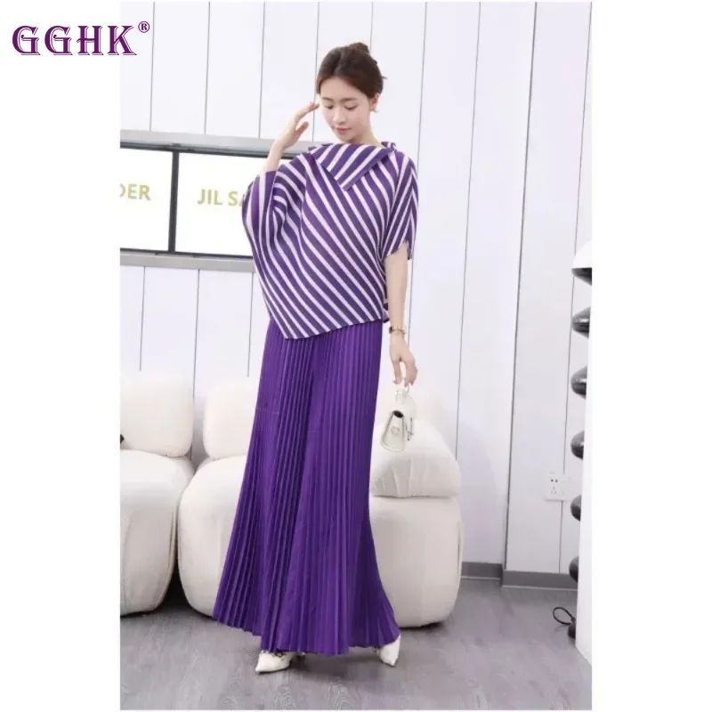 GGHK Pleated Women Elegant Set 2025 Spring New Striped Printed Lapel Top Folded Design Casual Wide Leg Pants Female 2 Piece Set
GGHK Pleated Women Elegant Set 2025 Spring New Striped Printed Lapel Top Folded Design Casual Wide Leg Pants Female 2 Piece Set