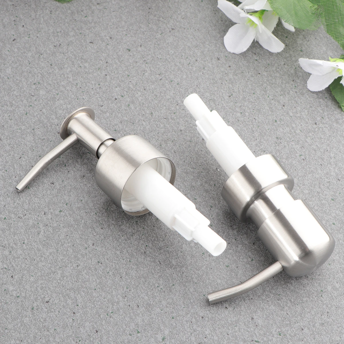 2Pcs Stainless Pump Liquid Dispenser Replacement for Soap Lotion Bathroom Kitchen Portable Soap Bottle
2Pcs Stainless Pump Liquid Dispenser Replacement for Soap Lotion Bathroom Kitchen Portable Soap Bottle