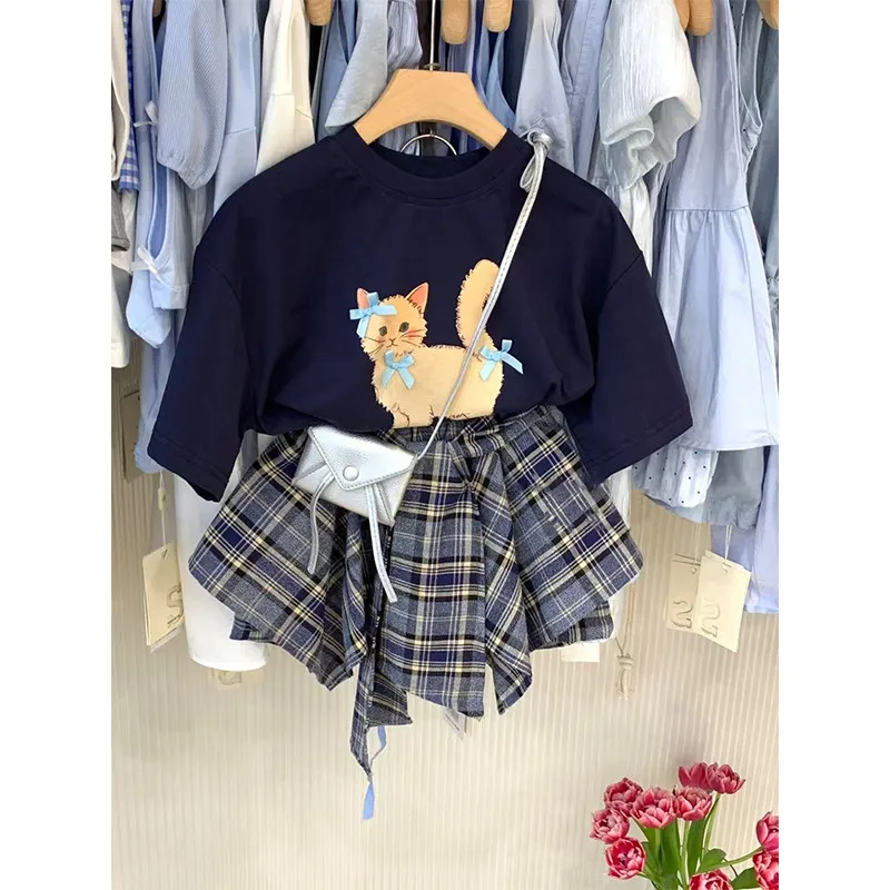 Spring and summer Girls' Set 2025 New Children's Korean Cartoon Short sleeved Top+Plaid Casual Skirts 2PCS
Spring and summer Girls' Set 2025 New Children's Korean Cartoon Short sleeved Top+Plaid Casual Skirts 2PCS