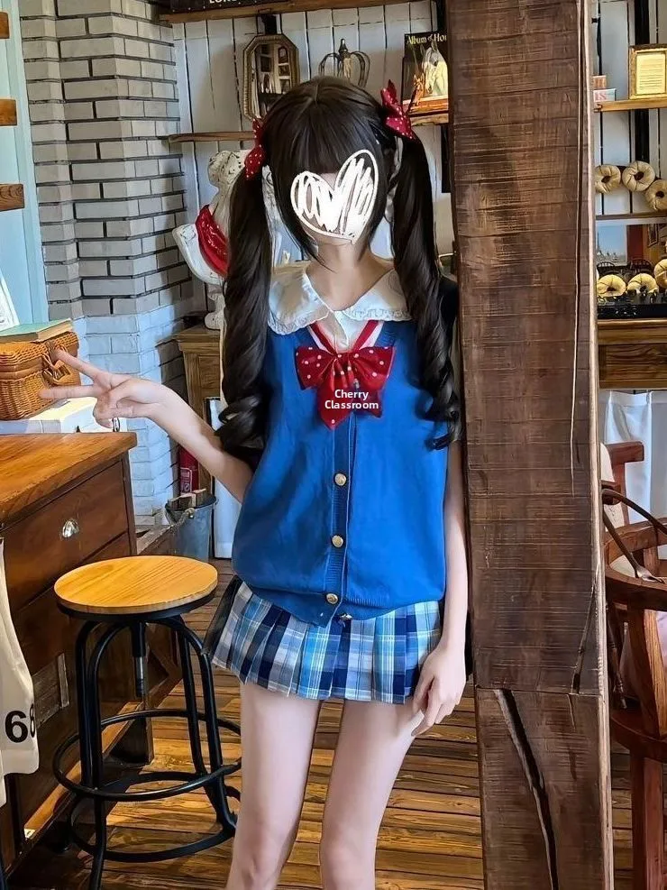 Original College JK Uniform Style Bohemian Blue Knitted Cardigan Versatile Sleeveless Vest Top New Arrival Fashionable Youthwear
Original College JK Uniform Style Bohemian Blue Knitted Cardigan Versatile Sleeveless Vest Top New Arrival Fashionable Youthwear