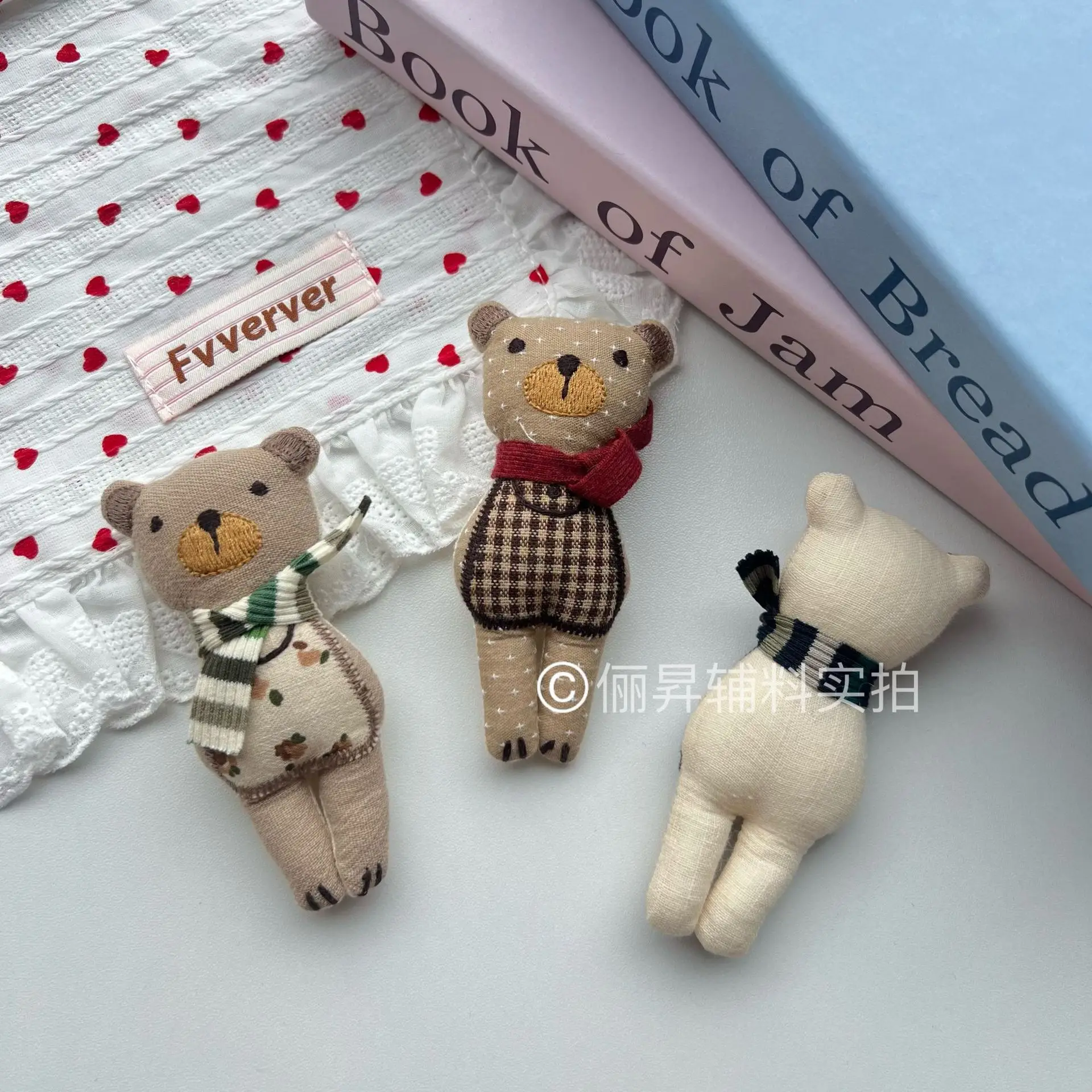 Cotton Plush Bear with Bow Scarf Brooch for Purse Hat Accessory Sewing Craft Adorable Cartoon DIY Trim
Cotton Plush Bear with Bow Scarf Brooch for Purse Hat Accessory Sewing Craft Adorable Cartoon DIY Trim