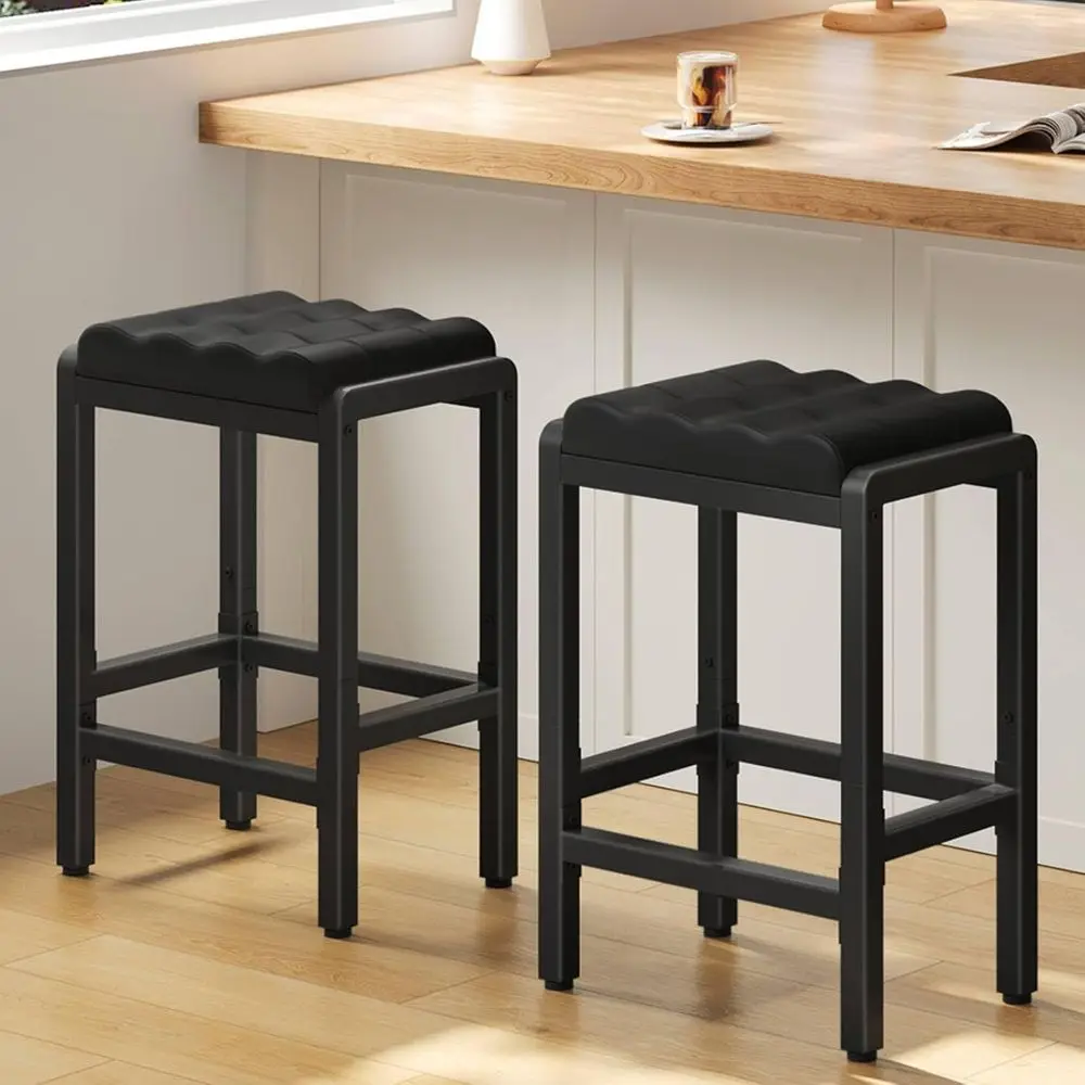 Bar Stools, Bar Chairs Set o 2, Counter Height Bar Stools with PU Upholstered Seat and Dual-Height ootrests, PU Leather, Metal e
Bar Stools, Bar Chairs Set o 2, Counter Height Bar Stools with PU Upholstered Seat and Dual-Height ootrests, PU Leather, Metal e