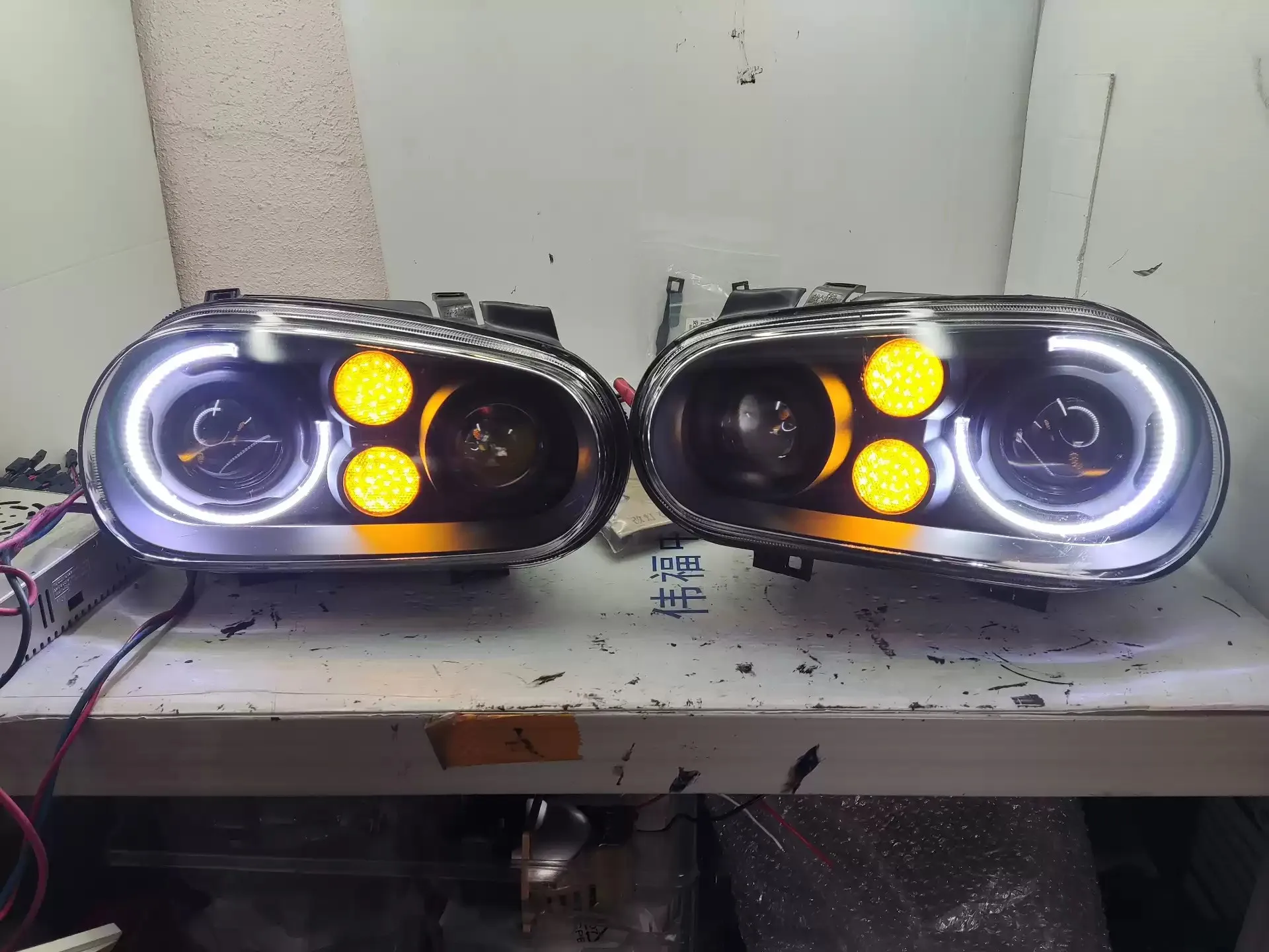 Автомобильная фара в сборе для Toyota corolla Angel eye lens, Ближний и Дальний свет
Автомобильная фара в сборе для Toyota corolla Angel eye lens, Ближний и Дальний свет