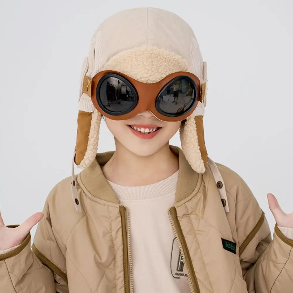 Autumn Warm Children's Plush Pilot Hat Cute Soft Kids Earflap Hat Earmuff with Glasses Lei Feng Hat Skiing
Autumn Warm Children's Plush Pilot Hat Cute Soft Kids Earflap Hat Earmuff with Glasses Lei Feng Hat Skiing