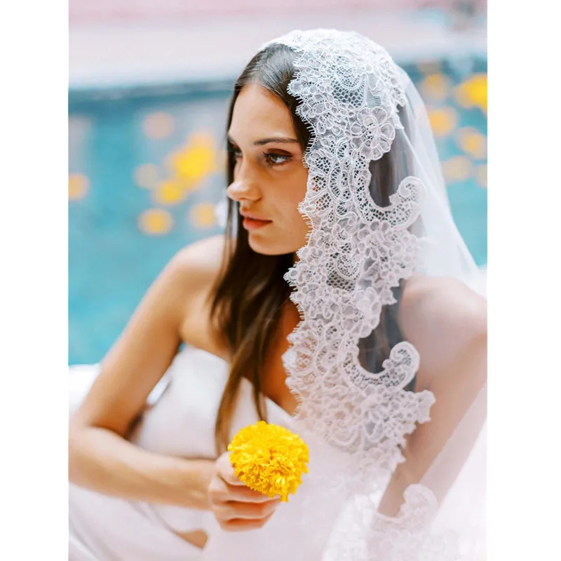 Mantilla Wedding Bridal Veils Lace Trim With Comb White Ivory Tulle Accessories For Brides Cathedral Long Vintage Unique
Mantilla Wedding Bridal Veils Lace Trim With Comb White Ivory Tulle Accessories For Brides Cathedral Long Vintage Unique