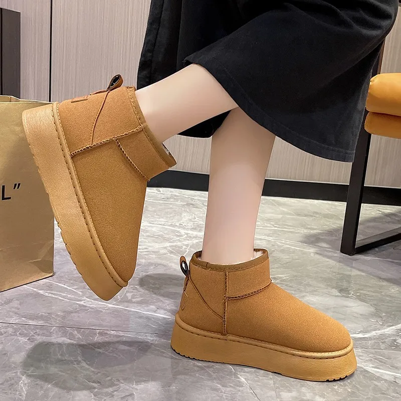Women's Thick Bottom Snow Boots Winter Fur Lined Short Cotton Booties Casual Fashion Flat Heel Rubber Sole Easy Wear Shoes
Women's Thick Bottom Snow Boots Winter Fur Lined Short Cotton Booties Casual Fashion Flat Heel Rubber Sole Easy Wear Shoes