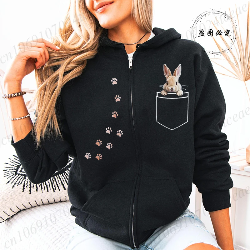 Fashion Streetwear Women Funny Pocket Bunny Hooded Jacket Sweet Rabbit Sitting in The Pocket Print Zip Up Sweatshirt Hoodies
Fashion Streetwear Women Funny Pocket Bunny Hooded Jacket Sweet Rabbit Sitting in The Pocket Print Zip Up Sweatshirt Hoodies