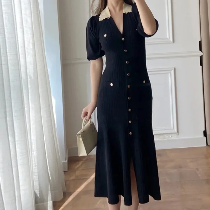 Fashionable Korean Style Knitted Slim Fit Long Dress Short Sleeve Women's Dress Summer 2026 New Arrival Elegant Classy Gown
Fashionable Korean Style Knitted Slim Fit Long Dress Short Sleeve Women's Dress Summer 2026 New Arrival Elegant Classy Gown