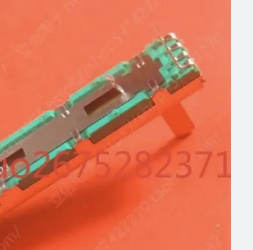 75Mm mixer fader binaural B10K6 foot B103 straight sliding potentiometer 7.5 cm
75Mm mixer fader binaural B10K6 foot B103 straight sliding potentiometer 7.5 cm