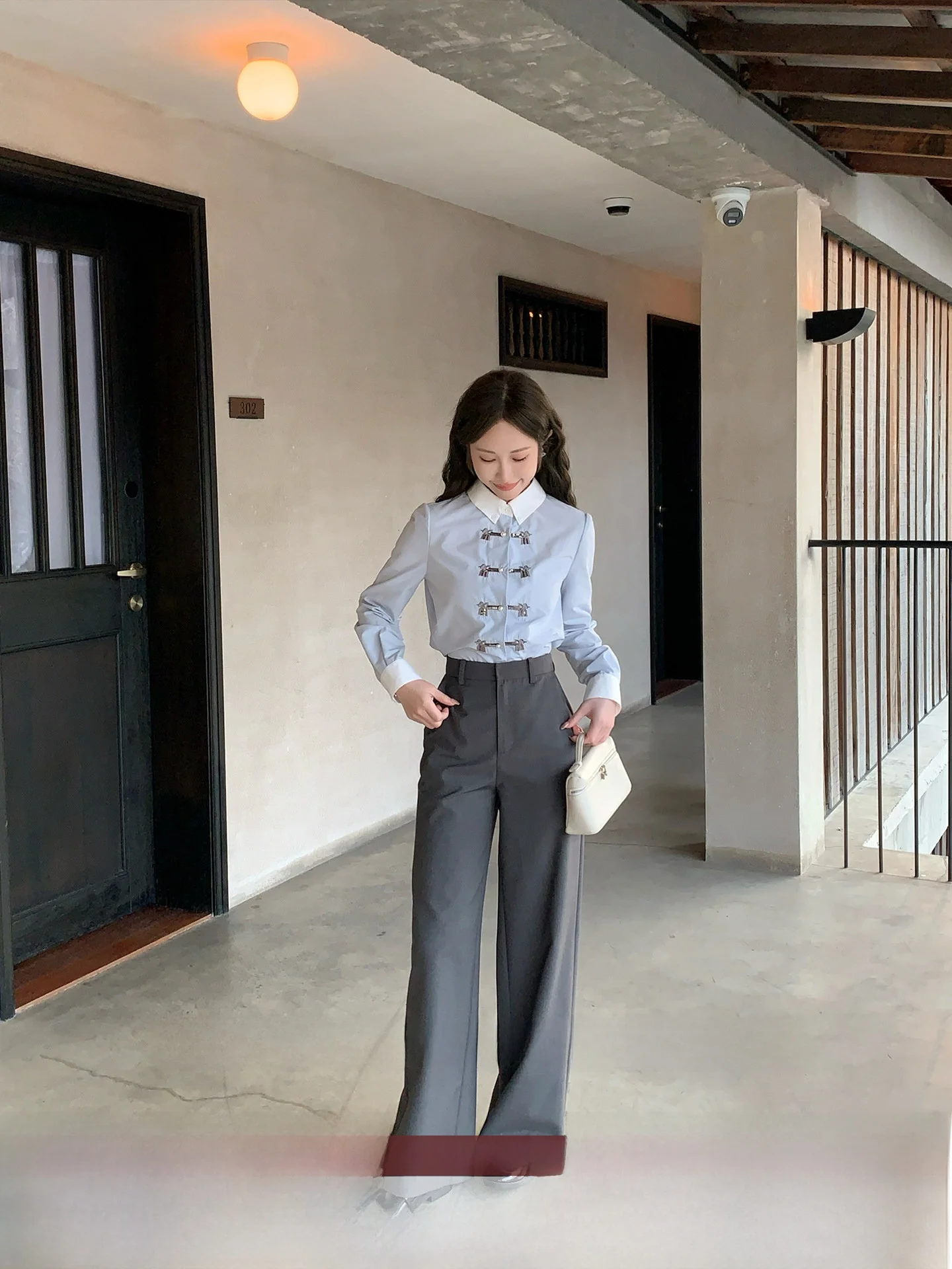 New Chinese Style Short Shirt Women's Collar Neck Top Color Block Versatile Commute Spring 2026 Breathable Polyester Fiber
New Chinese Style Short Shirt Women's Collar Neck Top Color Block Versatile Commute Spring 2026 Breathable Polyester Fiber