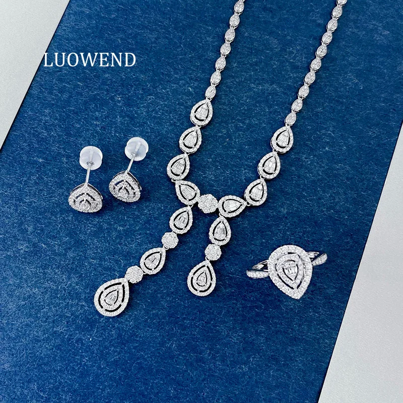 Серьги LUOWEND из 100% белого золота 18 карат, элегантное блестящее стильное кольцо и серьги с настоящим натуральным бриллиантом для женщин, комплект ювелирных изделий для вечеринок
Серьги LUOWEND из 100% белого золота 18 карат, элегантное блестящее стильное кольцо и серьги с настоящим натуральным бриллиантом для женщин, комплект ювелирных изделий для вечеринок