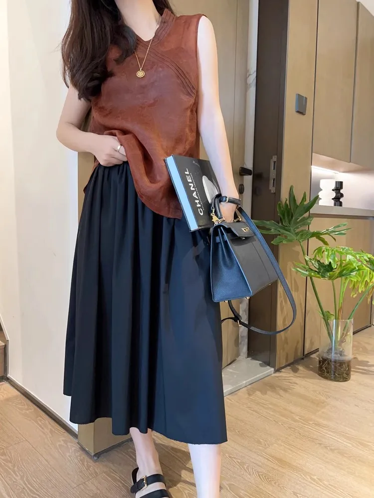 JUE Elegant Black Silk Skirt Set Women's Summer Fashion Two-Piece Suit V-Neck A-Line Dress Chinese Style
JUE Elegant Black Silk Skirt Set Women's Summer Fashion Two-Piece Suit V-Neck A-Line Dress Chinese Style