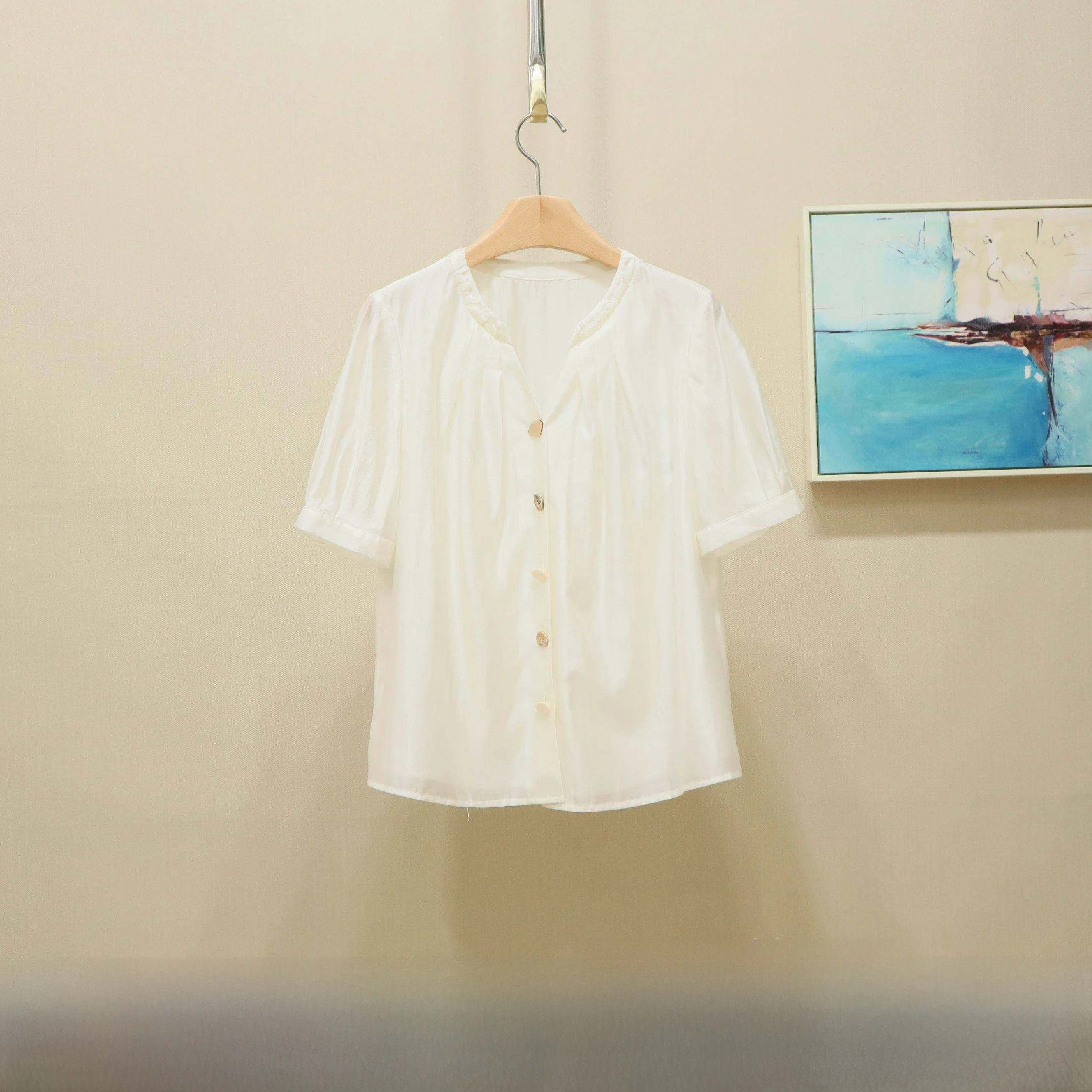 Simple Loose Versatile Top Summer New Arrival 2026Y Sing Comfortable Breathable Women's Shirt V-Neck Short Sleeve Regular Fit
Simple Loose Versatile Top Summer New Arrival 2026Y Sing Comfortable Breathable Women's Shirt V-Neck Short Sleeve Regular Fit