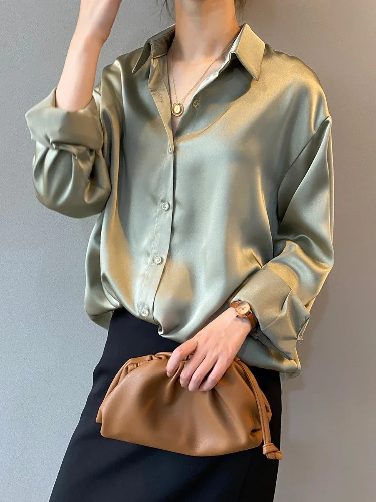 Shirt for Women 2025 Spring and Autumn New Solid Single Breasted Temperament Loose Long-sleeved Tops Lapel Shirt Women Clothing
Shirt for Women 2025 Spring and Autumn New Solid Single Breasted Temperament Loose Long-sleeved Tops Lapel Shirt Women Clothing