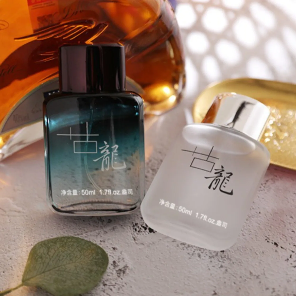 Men Pheromone Gentleman Perfume Natural Fresh Long-lasting Fragrance Cologne Perfume Couple Love Date Eau De Parfum 50ml
Men Pheromone Gentleman Perfume Natural Fresh Long-lasting Fragrance Cologne Perfume Couple Love Date Eau De Parfum 50ml