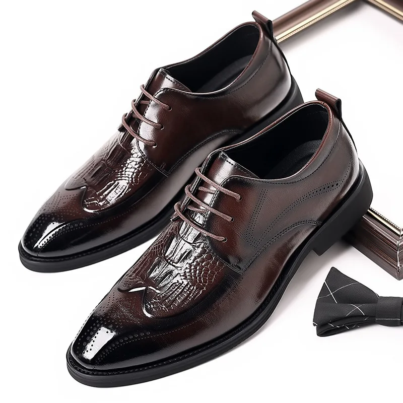 British Style Men's Shoes Top Layer Cowhide Genuine Leather Brogue Pattern Alligator Skin Design Business Formal Shoes
British Style Men's Shoes Top Layer Cowhide Genuine Leather Brogue Pattern Alligator Skin Design Business Formal Shoes