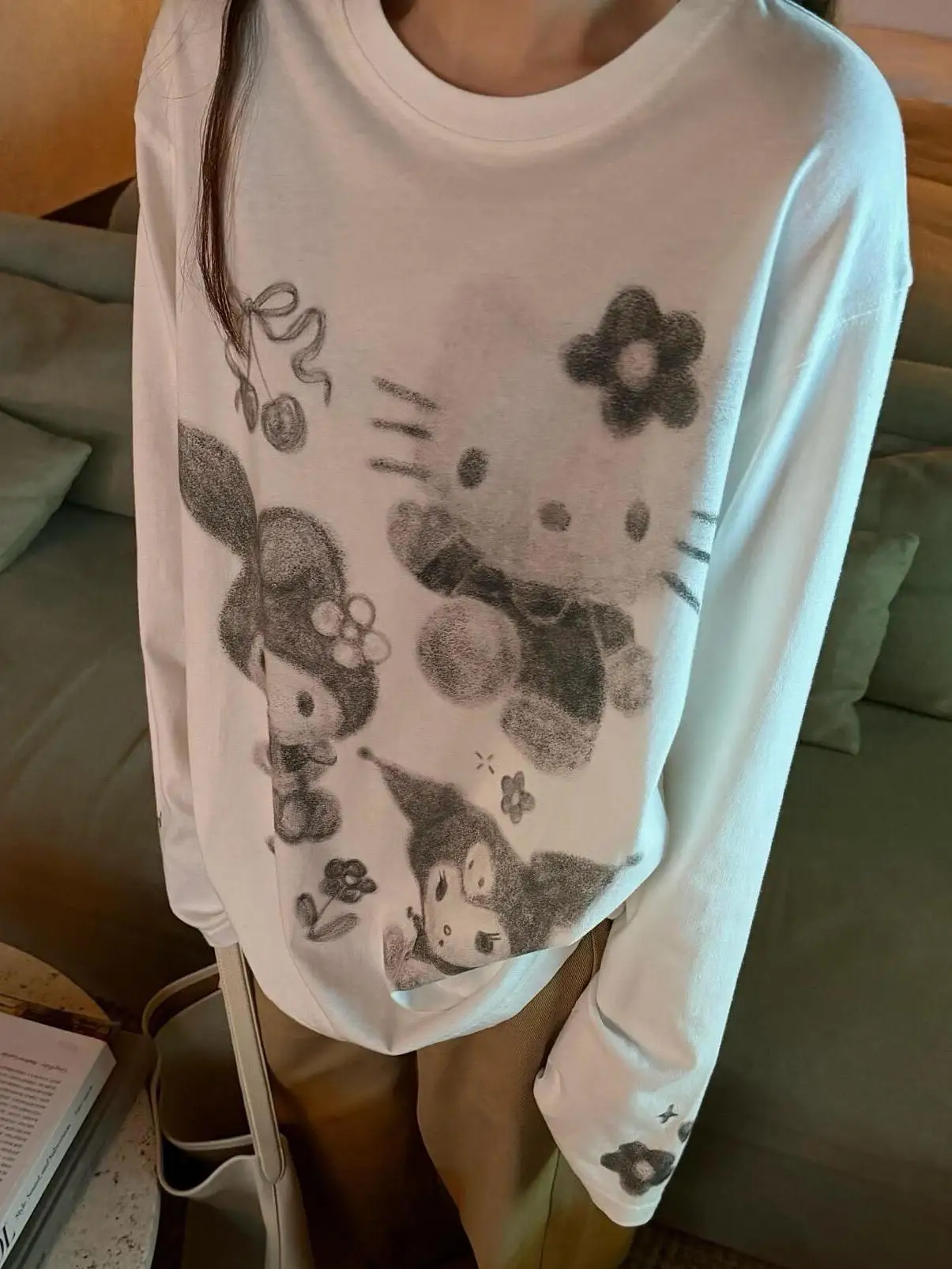 Dongjin Hot Hand-Drawn Cartoon Print Loose Casual Long Sleeve Pure Cotton Comfortable Thin Women's T-Shirt Korean Style Commute
Dongjin Hot Hand-Drawn Cartoon Print Loose Casual Long Sleeve Pure Cotton Comfortable Thin Women's T-Shirt Korean Style Commute