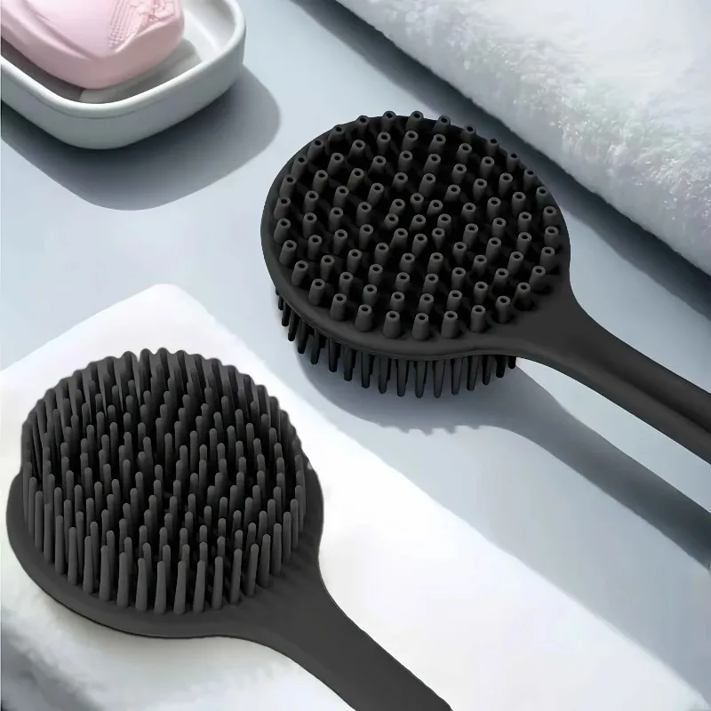 Bath brush with non-slip handle, easy to clean and rinse, perfect for use in the bath
Bath brush with non-slip handle, easy to clean and rinse, perfect for use in the bath