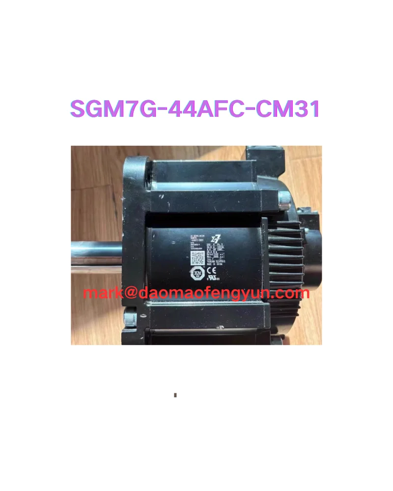 Серводвигатель SGM7G-44AFC-CM31 б/у, протестирован, в хорошем состоянии.
Серводвигатель SGM7G-44AFC-CM31 б/у, протестирован, в хорошем состоянии.