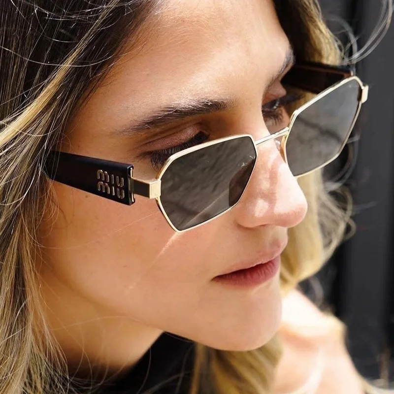 Солнцезащитные очки для езды на велосипеде, нейтральные велосипедные спортивные солнцезащитные очки с бесступенчатым вращающимся фильтром, ретро солнцезащитные очки UV400, 1 шт.
Солнцезащитные очки для езды на велосипеде, нейтральные велосипедные спортивные солнцезащитные очки с бесступенчатым вращающимся фильтром, ретро солнцезащитные очки UV400, 1 шт.