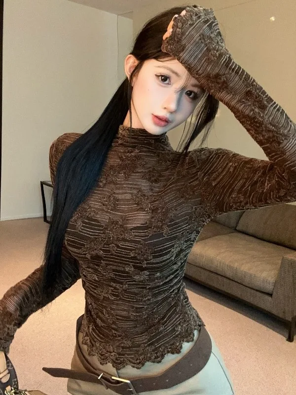 Retro Velvet Long Sleeve T-Shirt Half High Collar Irregular Hollow out Base Shirt City Walk Skin Friendly Breathable Knitted Top
Retro Velvet Long Sleeve T-Shirt Half High Collar Irregular Hollow out Base Shirt City Walk Skin Friendly Breathable Knitted Top