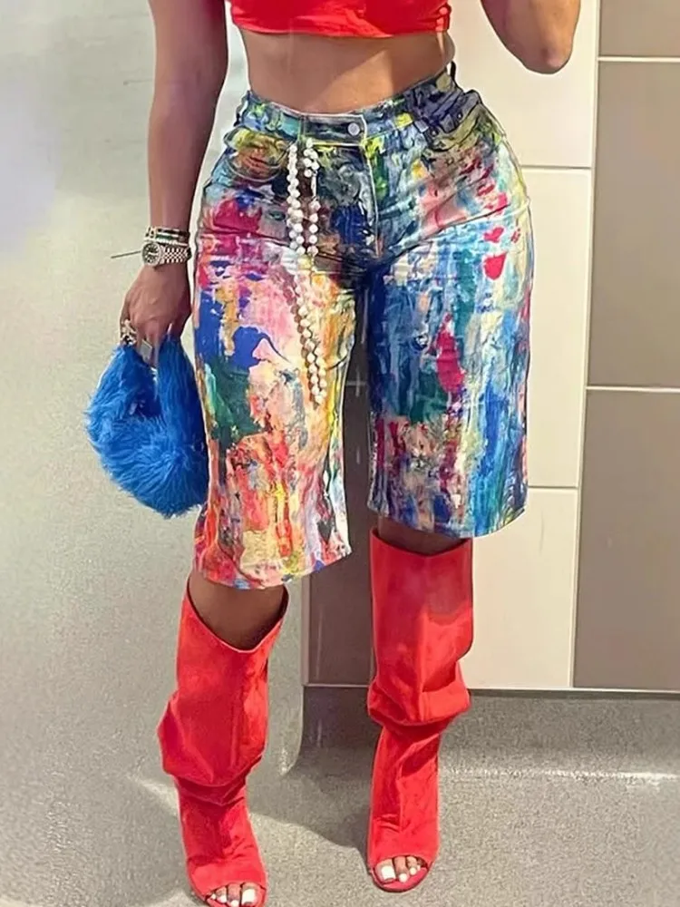 2025 Summer New Women's Pockets Graffiti Shorts Hot Casual Polyester Shorts Mid Waist Short Fashion Streetwear Short Pants
2025 Summer New Women's Pockets Graffiti Shorts Hot Casual Polyester Shorts Mid Waist Short Fashion Streetwear Short Pants