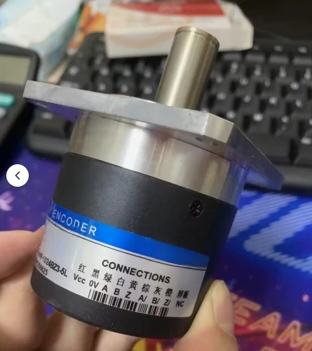 ZSF6215-008CW-1024BZ3-5L Rotary Encoder High Precision Incremental Optical Encoder for CNC Machine & Servo Motor Control
ZSF6215-008CW-1024BZ3-5L Rotary Encoder High Precision Incremental Optical Encoder for CNC Machine & Servo Motor Control