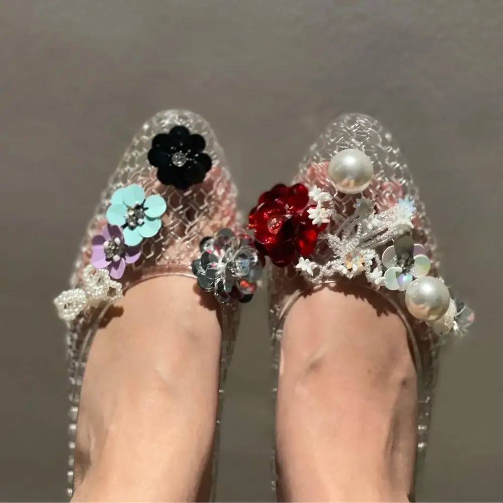 Crystal Shoe Clips Handcrafted Beaded Jelly Shoes Buckles Heavy-Work Beaded Shiny Shoe Ornaments Dopamine Cool Shoes Accessories
Crystal Shoe Clips Handcrafted Beaded Jelly Shoes Buckles Heavy-Work Beaded Shiny Shoe Ornaments Dopamine Cool Shoes Accessories