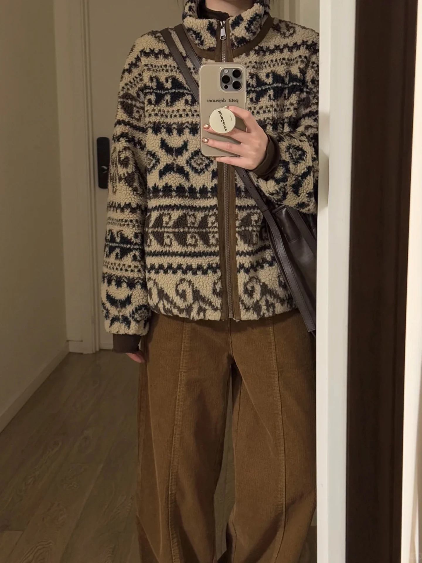 Nordic Fce на подкладке свободного кроя с воротником-стойкой Jaet ex осень-зима теплая верхняя одежда в стиле ретро с застежкой-молнией Long Sve
Nordic Fce на подкладке свободного кроя с воротником-стойкой Jaet ex осень-зима теплая верхняя одежда в стиле ретро с застежкой-молнией Long Sve