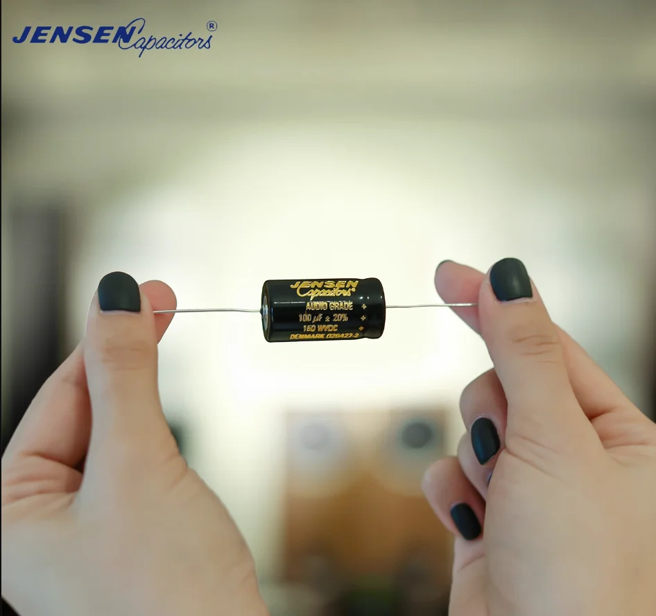 2pcs/lot Jensen 100uf 150v 16x30mm Electrolytic capacitor Danish original handicraft free shipping
2pcs/lot Jensen 100uf 150v 16x30mm Electrolytic capacitor Danish original handicraft free shipping