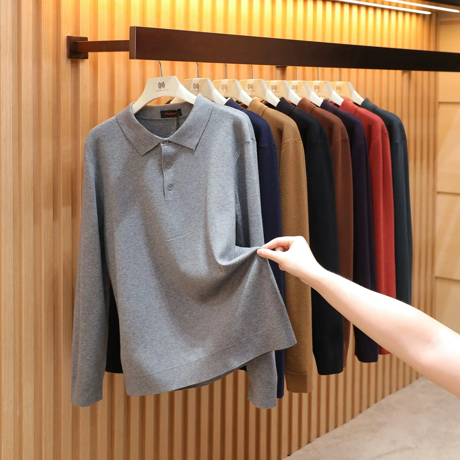 Вязаный свитер 480G с воротником-стойкой, осенне-зимний, мужской, универсальный, высококачественный, деловой, с длинным рукавом
Вязаный свитер 480G с воротником-стойкой, осенне-зимний, мужской, универсальный, высококачественный, деловой, с длинным рукавом