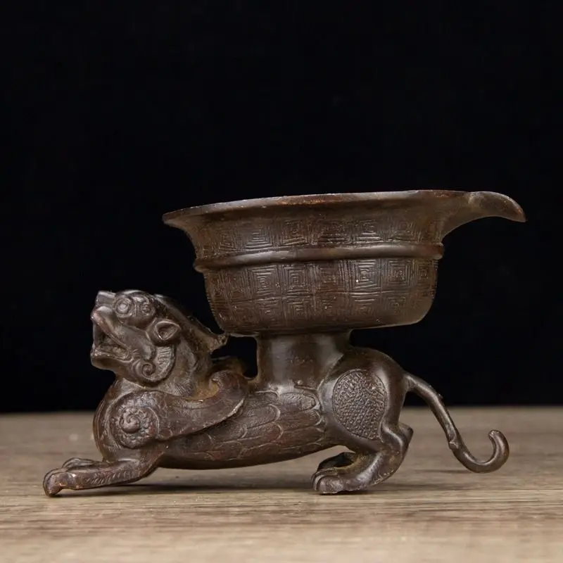 Exquisite Alloy Flying Celestial Beast Wine Decanter Home Living Room Decorative Art Object
Exquisite Alloy Flying Celestial Beast Wine Decanter Home Living Room Decorative Art Object